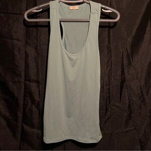 4 / 40$ Ardene Mint Green Tank Top